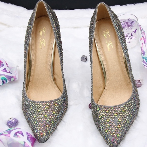 Vigo Fiore Shoes - 𝅺BLACK Rhinestone Heels